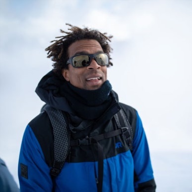 アウトドア メンズ クルシャン ストーム ジャケット クラシック ブルー/ブラック